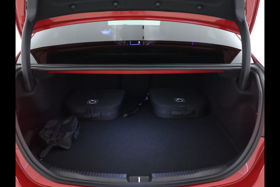 Mercedes-Benz C-Klasse 300 e Business Solution AMG | Trekhaak | Nightpakket | Parkeerpakket met 360°-camera | Memorypakket | Dodehoekassistent Antidiefstalpakket GUARD 360° Plus | Spiegelpakket | KEYLESS GO | 	USB-pakket |