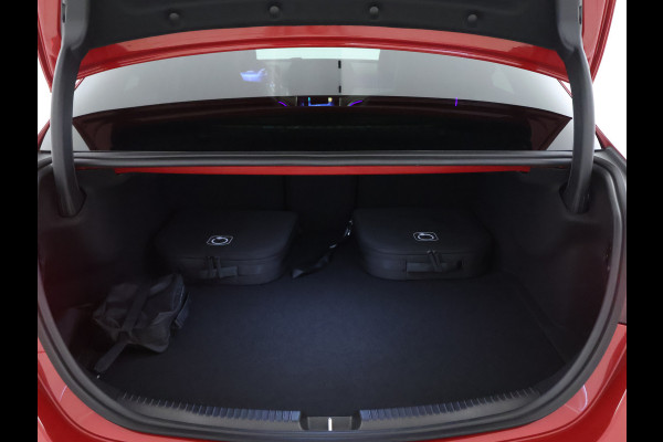 Mercedes-Benz C-Klasse 300 e Business Solution AMG | Trekhaak | Nightpakket | Parkeerpakket met 360°-camera | Memorypakket | Dodehoekassistent Antidiefstalpakket GUARD 360° Plus | Spiegelpakket | KEYLESS GO | 	USB-pakket |