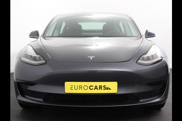 Tesla Model 3 Standard RWD Plus 60 kWh | Leder | Navigatie | PDC VA | Camera | 19" LM Velgen