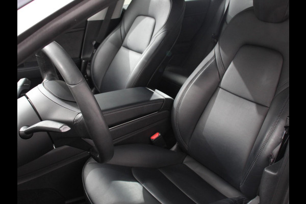 Tesla Model 3 Standard RWD Plus 60 kWh | Leder | Navigatie | PDC VA | Camera | 19" LM Velgen
