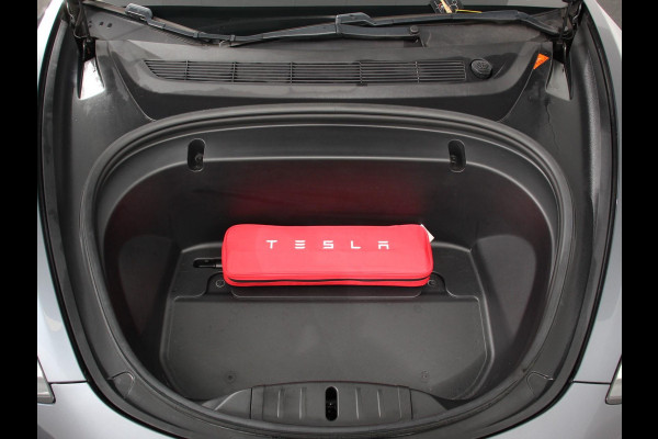 Tesla Model 3 Standard RWD Plus 60 kWh | Leder | Navigatie | PDC VA | Camera | 19" LM Velgen