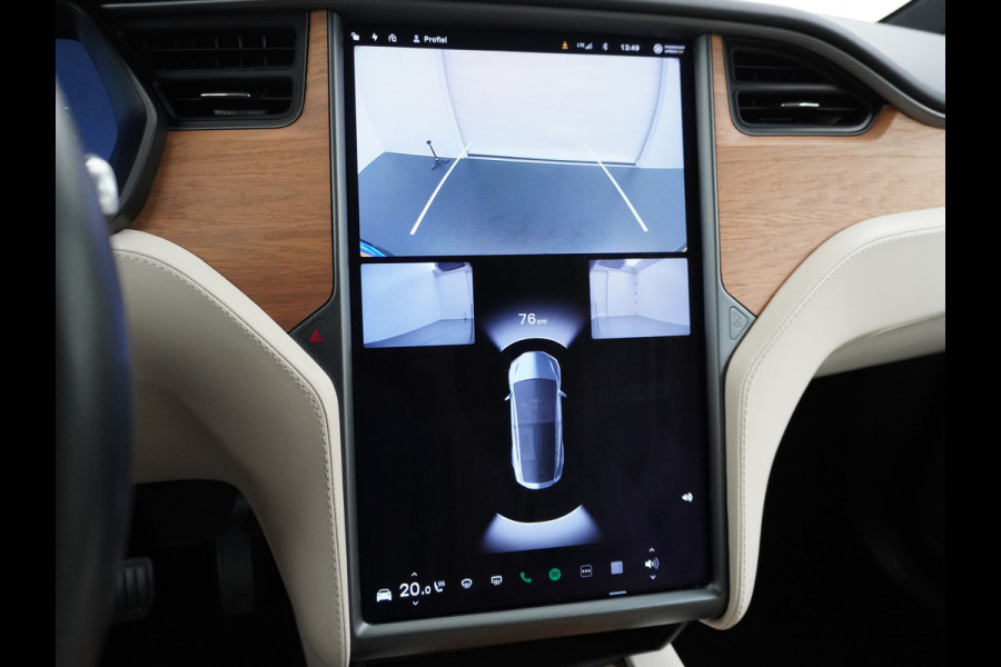 Tesla Model X Long Range 100kwh AWD 541PK 7-Persoons Leder Trekhaak Premium Audio FSD-3 Computer Autopilot Camera's Navi Ecc Stuur+Stoelverwar Adaptive Led Koplampen Panoramische voorruit Lmv Adap.onderstel Performance Pack Ambiente Verlichting Wifi Verkeersborddetectie Garantie op accu en motor tot 06-05-2028 / 240.000km Trekgewicht 2.250KG Nieuwprijs €100.500