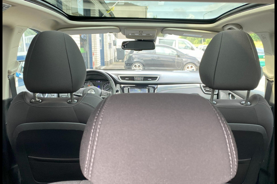 Nissan QASHQAI 1.2 N-Connecta Automaat/ Pano/ Clima/ 360 Cam/ LED