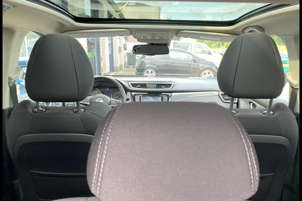 Nissan QASHQAI 1.2 N-Connecta Automaat/ Pano/ Clima/ 360 Cam/ LED