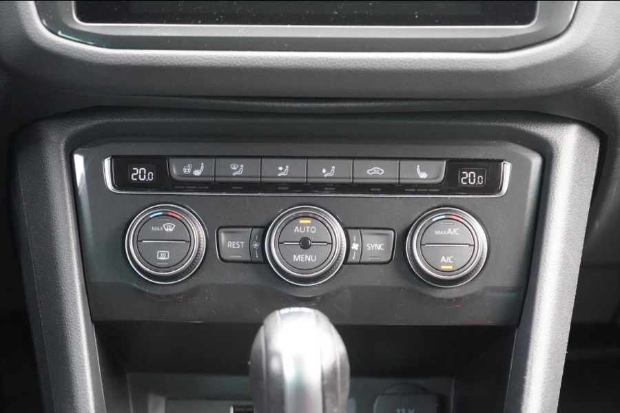 Volkswagen Tiguan 1.5 TSI ACT Comfortline Business / Navigatie / Digitaal Dashboard / Stoel- & stuurverw.