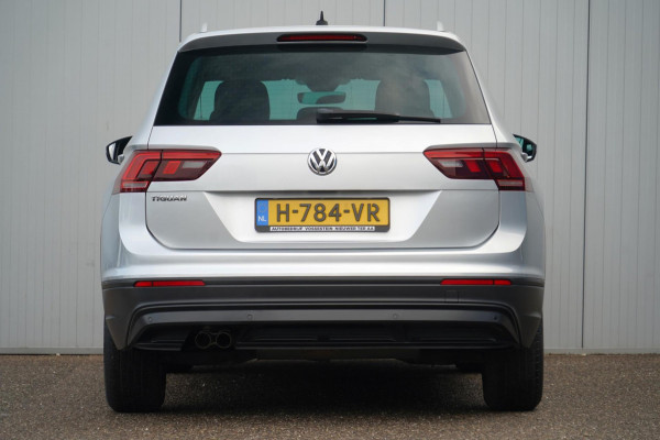Volkswagen Tiguan 1.5 TSI ACT Comfortline Business / Navigatie / Digitaal Dashboard / Stoel- & stuurverw.