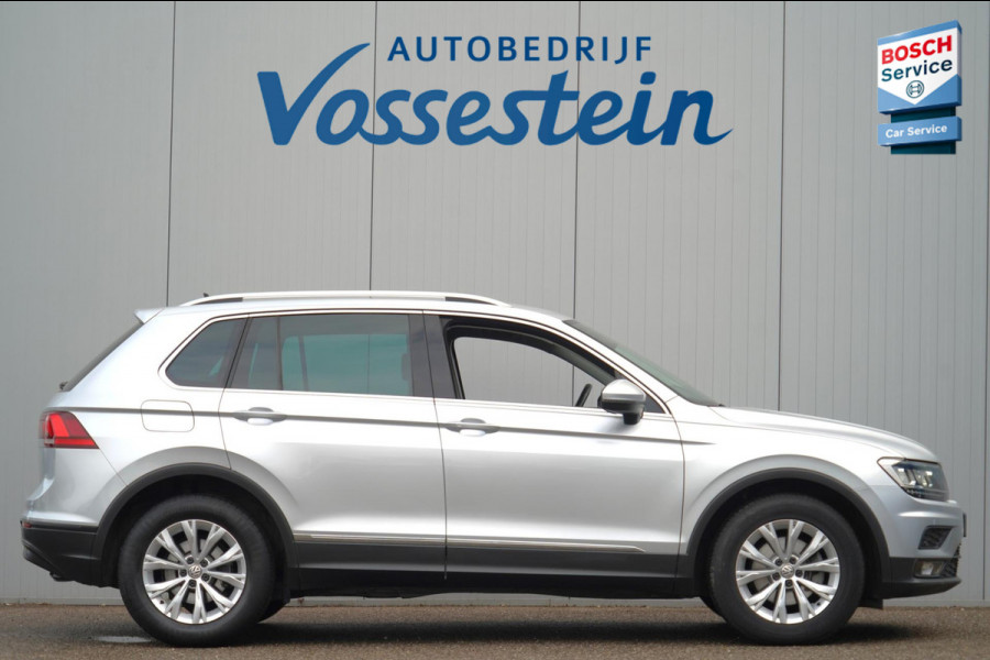 Volkswagen Tiguan 1.5 TSI ACT Comfortline Business / Navigatie / Digitaal Dashboard / Stoel- & stuurverw.