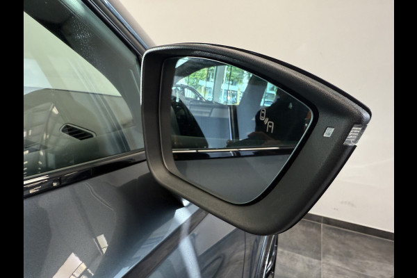 CUPRA Ateca 2.0 TSI 4DRIVE 300pk! Adaptive Cruise Navigatie Full-led