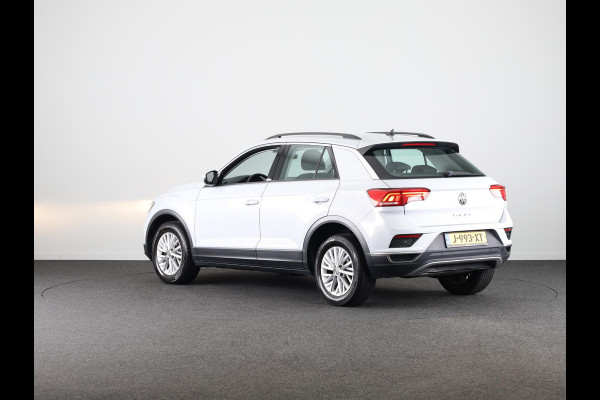 Volkswagen T-Roc 1.0 TSI Style 115 PK | Navigatie | Parkeersensoren | Adaptieve cruise control