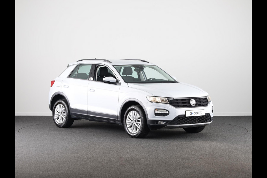 Volkswagen T-Roc 1.0 TSI Style 115 PK | Navigatie | Parkeersensoren | Adaptieve cruise control
