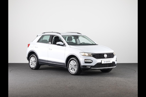 Volkswagen T-Roc 1.0 TSI Style 115 PK | Navigatie | Parkeersensoren | Adaptieve cruise control