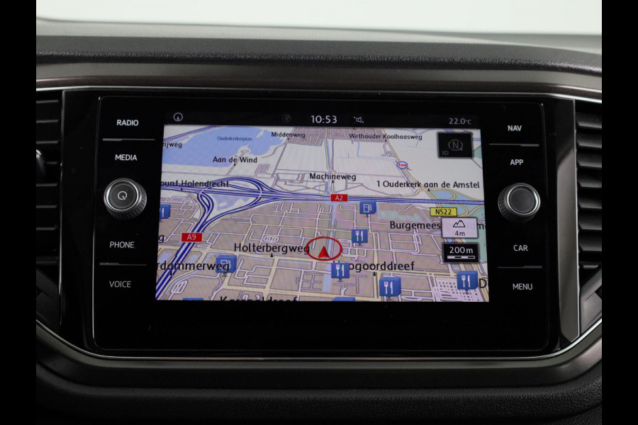 Volkswagen T-Roc 1.0 TSI Style 115 PK | Navigatie | Parkeersensoren | Adaptieve cruise control
