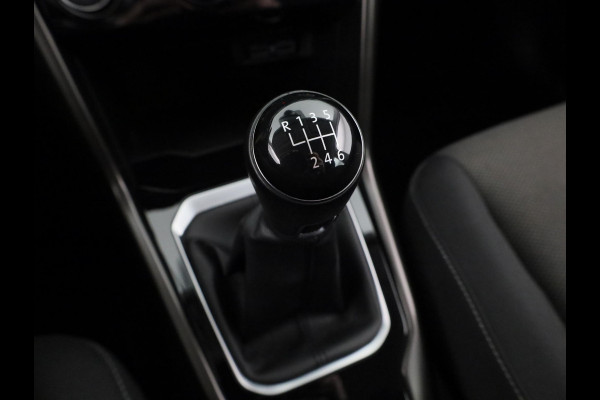 Volkswagen T-Roc 1.0 TSI Style 115 PK | Navigatie | Parkeersensoren | Adaptieve cruise control