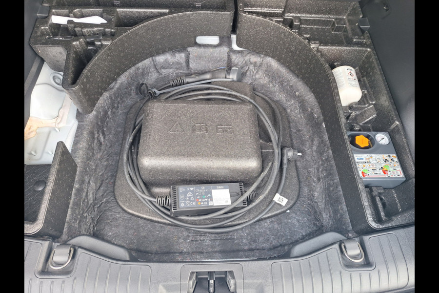 Ford Kuga 2.5 PHEV Titanium 165 kW / 225 pk | Lage Km-stand | Navi | Dual Climate Control | Camera | All Season Banden | (occasion)