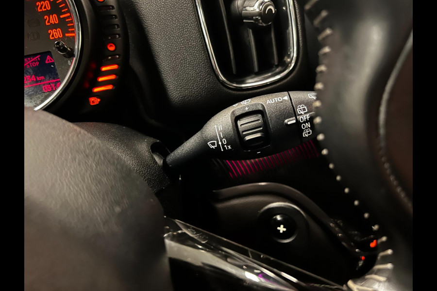 MINI Countryman 2.0 Cooper S ALL4 Chili FACELIFT-BLACK-LINE-FULL-OPTION///