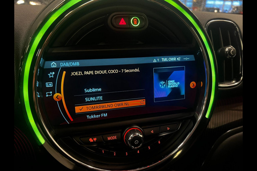 MINI Countryman 2.0 Cooper S ALL4 Chili FACELIFT-BLACK-LINE-FULL-OPTION///