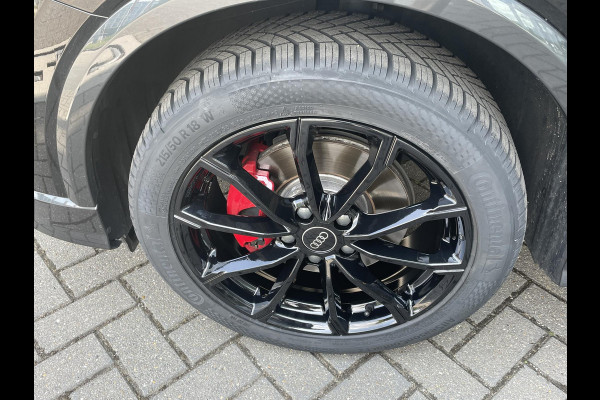 Audi Q2 35 TFSI S Edition 150 pk S-tronic | Private lease vanaf € 638,- pm | Verlengde garantie | Navigatie | Parkeersensoren achter | Adaptieve cruise control | Stoelverwarming | Matrix LED koplampen | S-line |