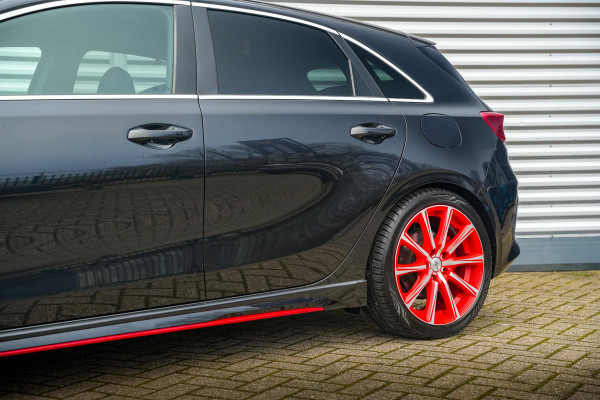 Kia Ceed 1.6 T-GDi GT Keyless Stuurverw. Alcantara Lane Assist LED 18''LM