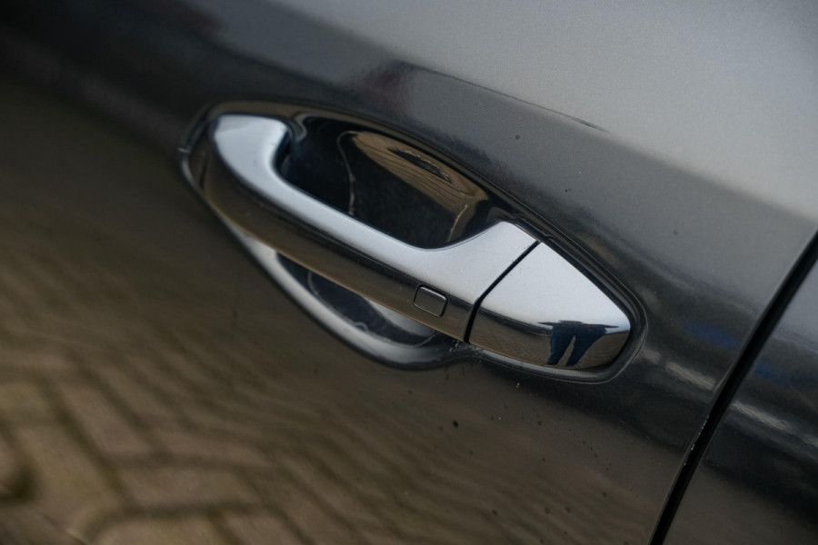 Kia Ceed 1.6 T-GDi GT Keyless Stuurverw. Alcantara Lane Assist LED 18''LM