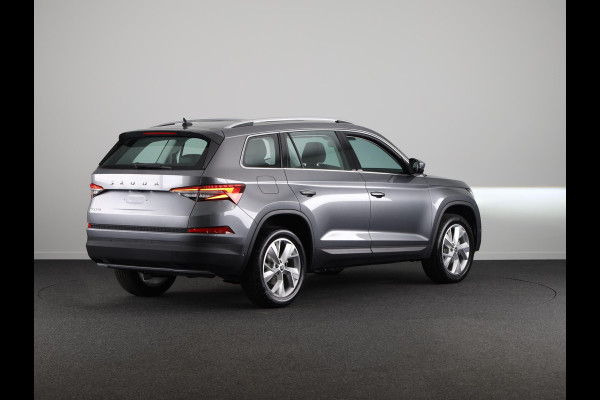 Škoda Kodiaq Business Edition Plus 1.5 TSI 150 pk 7 versn. DSG | 19 inch| Leder | Panoramadak | Adaptive Cruise Control | 360º camera | Fabrieksgarantie