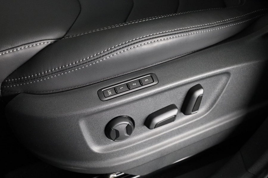 Škoda Kodiaq Business Edition Plus 1.5 TSI 150 pk 7 versn. DSG | 19 inch| Leder | Panoramadak | Adaptive Cruise Control | 360º camera | Fabrieksgarantie