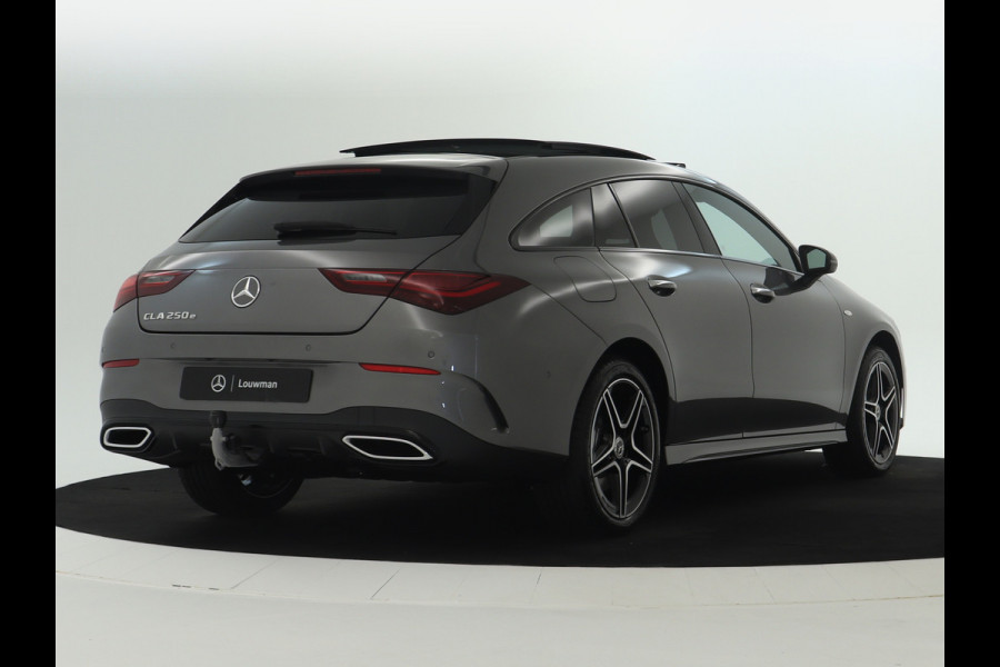 Mercedes-Benz CLA-Klasse Shooting Brake 250 e Business Solution AMG | Trekhaak | Nightpakket | Parkeerpakket met achteruitrijcamera | KEYLESS-GO | EASY PACK achterklep | USB pakket plus | Sfeerverlichting | MULTIBEAM LED |