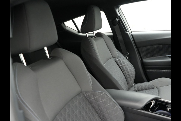 Toyota C-HR 2.0 Hybrid Dynamic 184pk Dealer O.H | Trekhaak Afneembaar | Adaptive Cruise | Camera | Apple Carplay | Sportstoelen Verwarmd | 18"L.M | Keyless | BLIS |