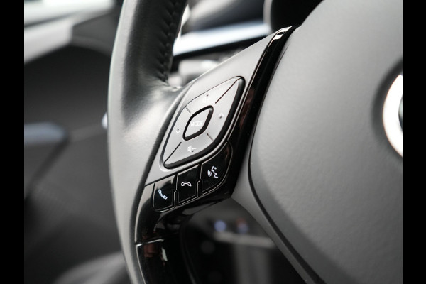 Toyota C-HR 2.0 Hybrid Dynamic 184pk Dealer O.H | Trekhaak Afneembaar | Adaptive Cruise | Camera | Apple Carplay | Sportstoelen Verwarmd | 18"L.M | Keyless | BLIS |