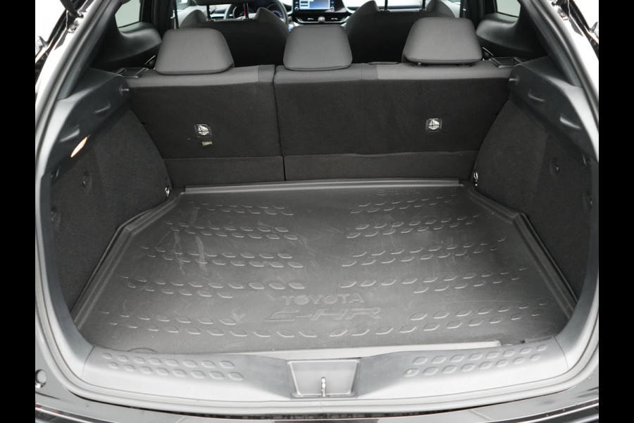 Toyota C-HR 2.0 Hybrid Dynamic 184pk Dealer O.H | Trekhaak Afneembaar | Adaptive Cruise | Camera | Apple Carplay | Sportstoelen Verwarmd | 18"L.M | Keyless | BLIS |