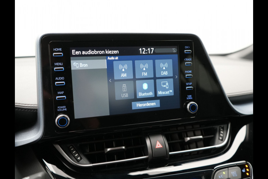 Toyota C-HR 2.0 Hybrid Dynamic 184pk Dealer O.H | Trekhaak Afneembaar | Adaptive Cruise | Camera | Apple Carplay | Sportstoelen Verwarmd | 18"L.M | Keyless | BLIS |