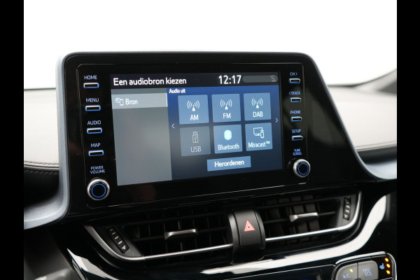 Toyota C-HR 2.0 Hybrid Dynamic 184pk Dealer O.H | Trekhaak Afneembaar | Adaptive Cruise | Camera | Apple Carplay | Sportstoelen Verwarmd | 18"L.M | Keyless | BLIS |