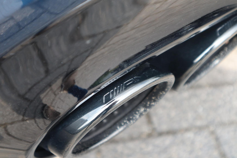 Mercedes-Benz A-Klasse 250 AMG Line | 19" | Panorama | Sfeer |