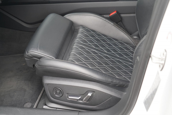 Audi A6 Avant 55 TFSI quattro Design Pro Line Plus S-Line / Super Sportstoelen / Pano / Head-Up / Camera / ACC