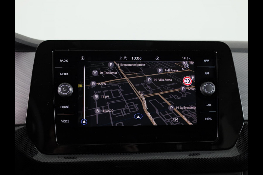 Volkswagen T-Cross 1.0 TSI Life Edition | Navigatie | Camera | Stoelverwarming | Climate Control |
