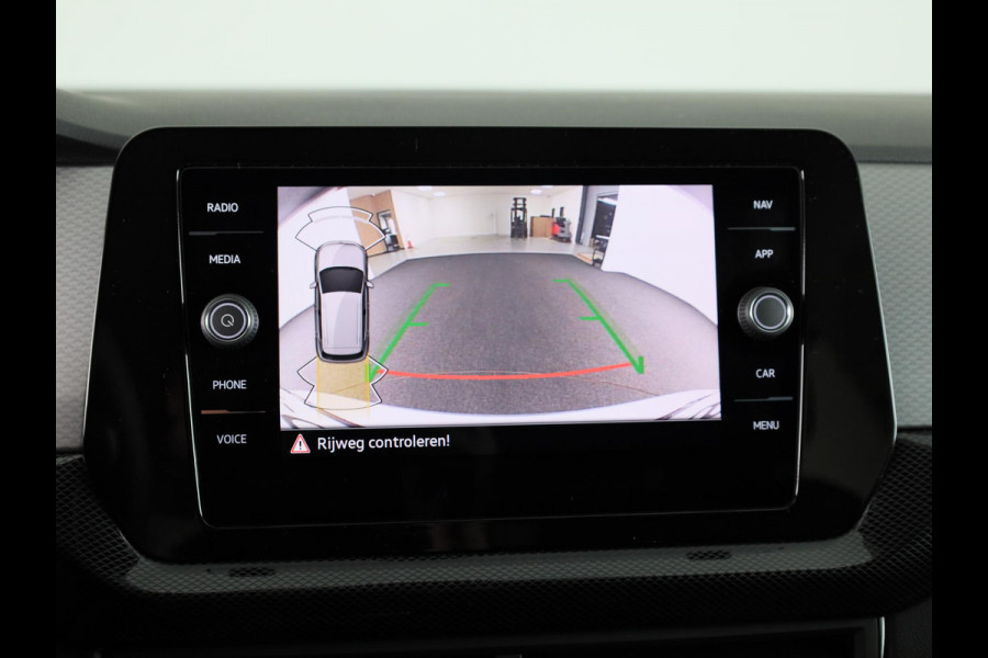 Volkswagen T-Cross 1.0 TSI Life Edition | Navigatie | Camera | Stoelverwarming | Climate Control |