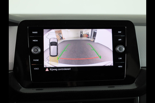 Volkswagen T-Cross 1.0 TSI Life Edition | Navigatie | Camera | Stoelverwarming | Climate Control |