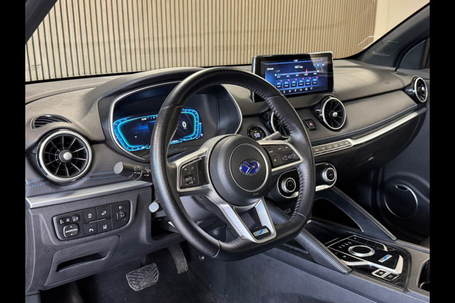 Seres 3 52kWh AUT. PANORAMADAK CAMERA 360° KEYLESS NAVIGATIE DRIVING ASSISTANCE LEDER AIRCO PDC USB LANE ASSIST