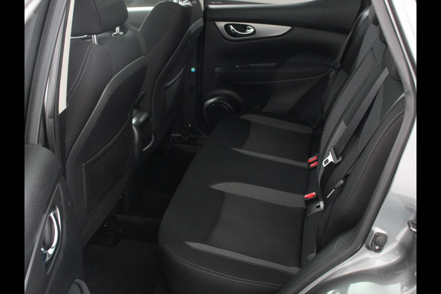 Nissan QASHQAI 1.2 Automaat N-Connecta Design pakket | Panorama dak | Camera | Climate Control | Parkeer sensoren | Cruise Control