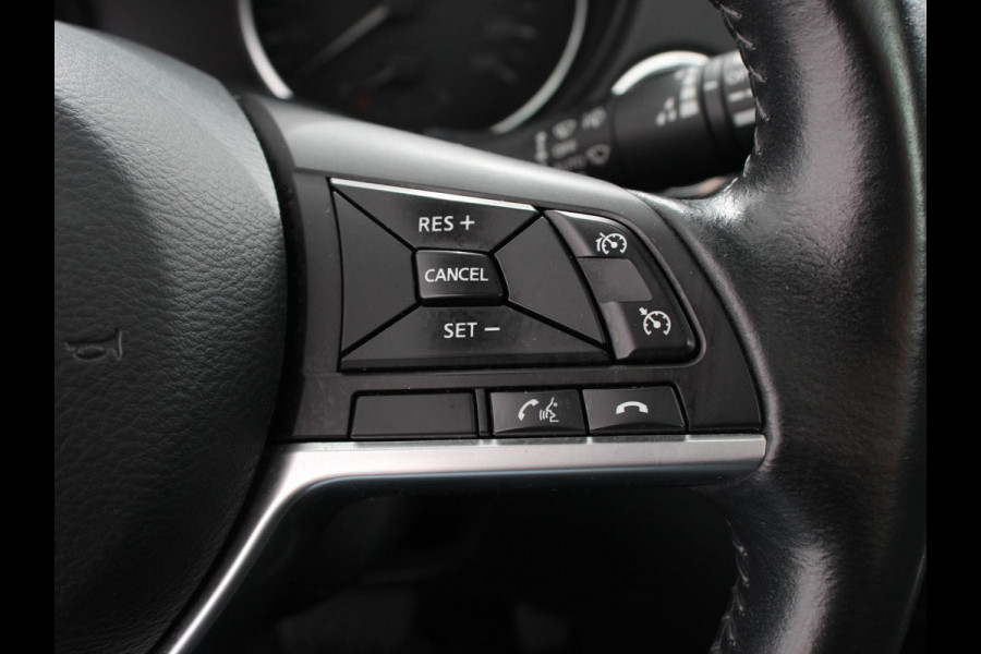 Nissan QASHQAI 1.2 Automaat N-Connecta Design pakket | Panorama dak | Camera | Climate Control | Parkeer sensoren | Cruise Control