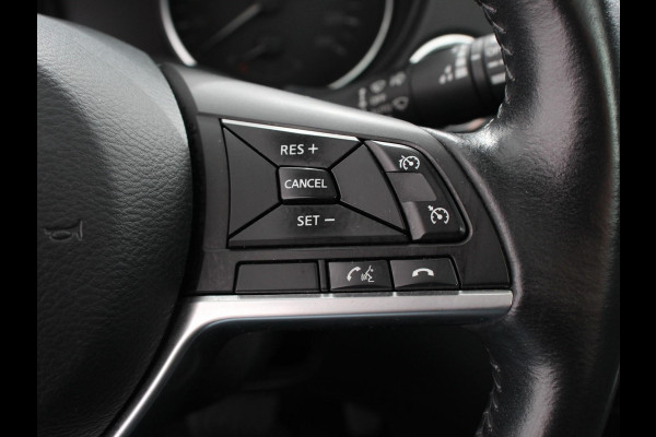 Nissan QASHQAI 1.2 Automaat N-Connecta Design pakket | Panorama dak | Camera | Climate Control | Parkeer sensoren | Cruise Control