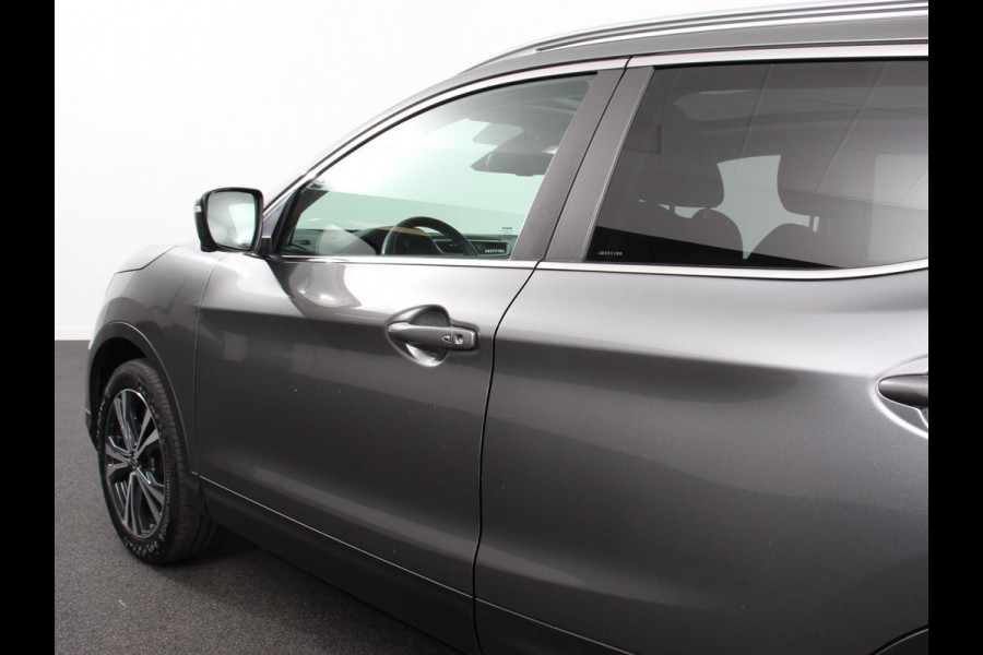 Nissan QASHQAI 1.2 Automaat N-Connecta Design pakket | Panorama dak | Camera | Climate Control | Parkeer sensoren | Cruise Control