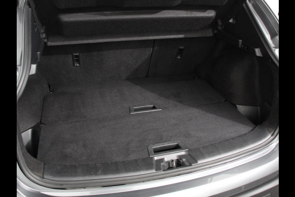 Nissan QASHQAI 1.2 Automaat N-Connecta Design pakket | Panorama dak | Camera | Climate Control | Parkeer sensoren | Cruise Control