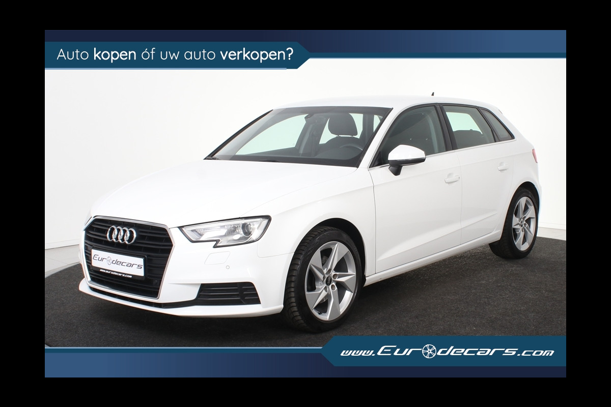 Audi A3 Sportback 35 TFSI *1ste eigenaar*Navigatie*Stoelverwarming* Audi A3 Sportback 35 TFSI *1ste eigenaar*Navigatie*Stoelverwarming*
