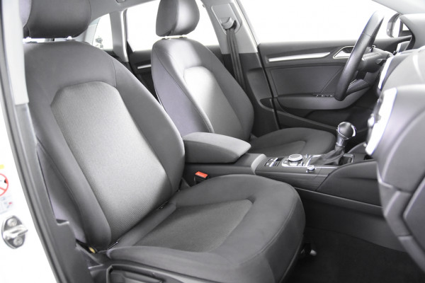 Audi A3 Sportback 35 TFSI *1ste eigenaar*Navigatie*Stoelverwarming*