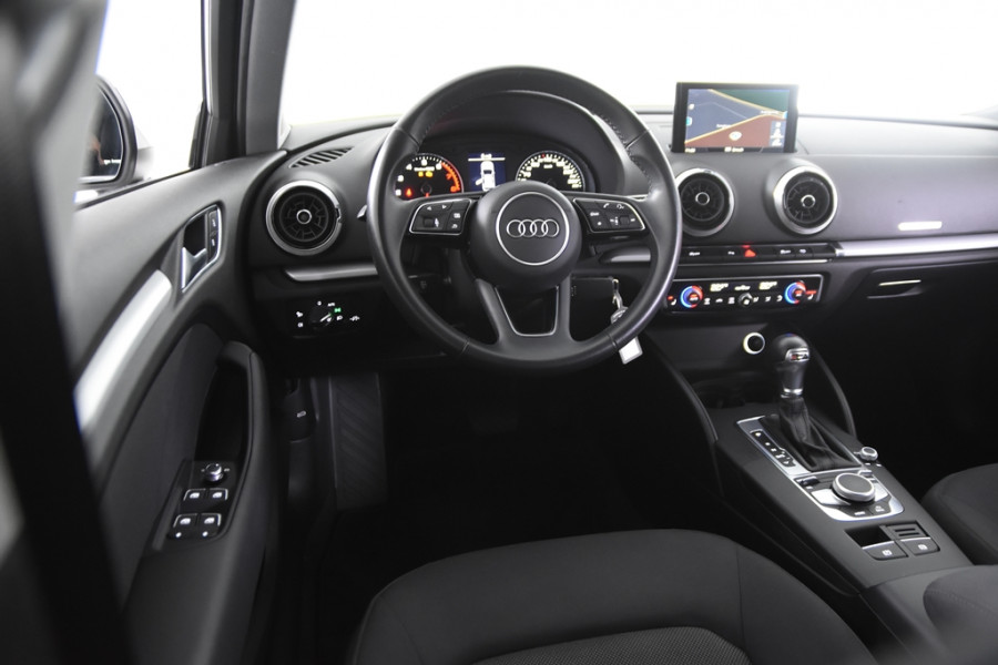 Audi A3 Sportback 35 TFSI *1ste eigenaar*Navigatie*Stoelverwarming*