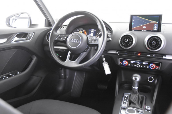 Audi A3 Sportback 35 TFSI *1ste eigenaar*Navigatie*Stoelverwarming*