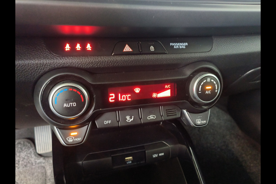 Kia Rio 1.0 T-GDi MHEV DynamicLine uit 2022 Rijklaar + Fabrieksgarantie tot 04-2029 Henk Jongen Auto's in Helmond,  al 50 jaar service zoals 't hoort!