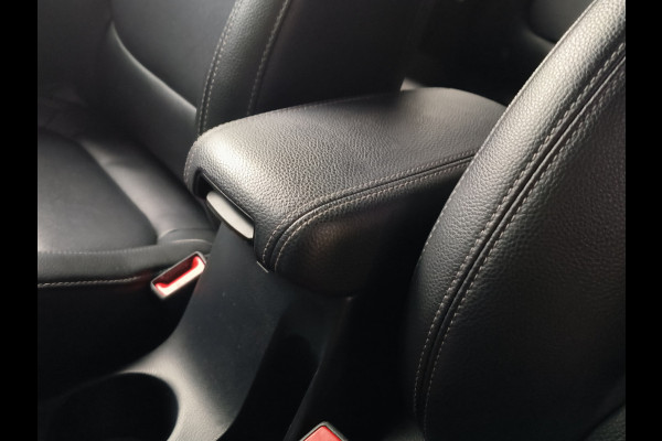 Kia Rio 1.0 T-GDi MHEV DynamicLine uit 2022 Rijklaar + Fabrieksgarantie tot 04-2029 Henk Jongen Auto's in Helmond,  al 50 jaar service zoals 't hoort!