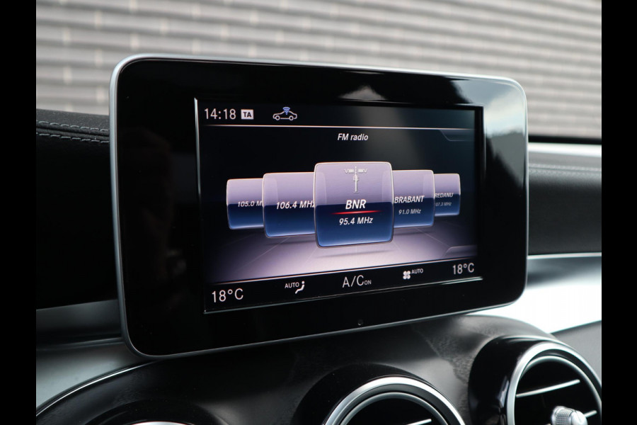 Mercedes-Benz GLC 250 4MATIC Premium | Panorama | Camera |
