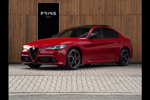 Alfa Romeo Giulia 2.2 JTDM AWD Sprint | Pano-dak | LED-Matrix | Veloce stoelen | CarPlay